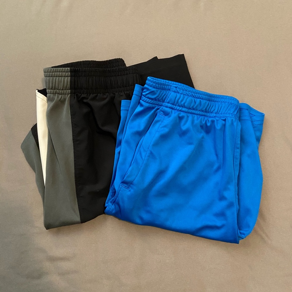 Boys UA shorts